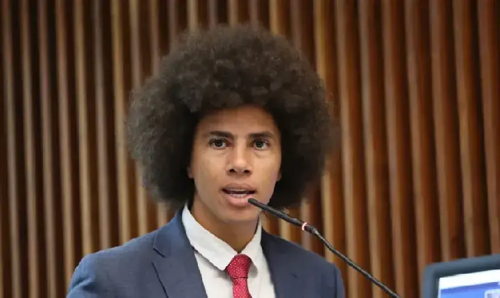 Conselho de Ética aprova cassação de deputado do PT por agressão contra trabalhador no Paraná
