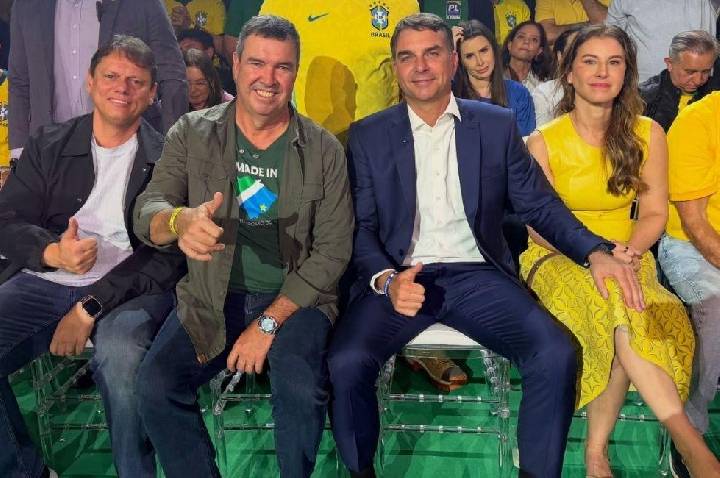 Convenção do PL reúne lideranças e confirma aliança com Eduardo Riedel