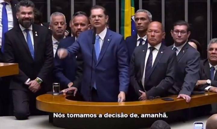 PL rompe narrativa da esquerda e passa a defender escala 4x3 no Congresso