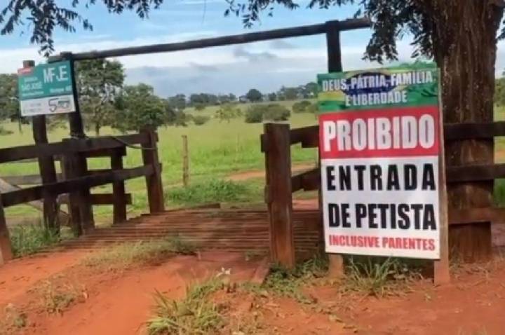 “Proibido entrada de petista”: Placa em fazenda de Nioaque viraliza