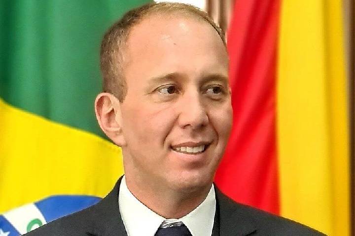 Rodrigo Manga é afastado do cargo de prefeito de Sorocaba