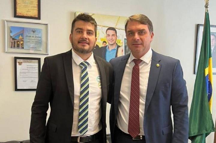 Tavares confirma pré-candidatura a deputado federal pelo PL