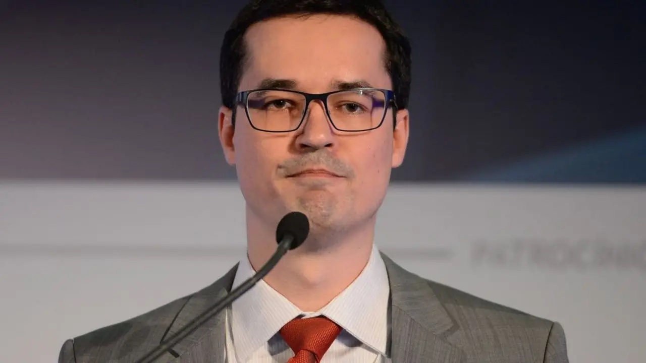 Deputado acusa site de fake news sobre ‘isolamento’ de Dallagnol