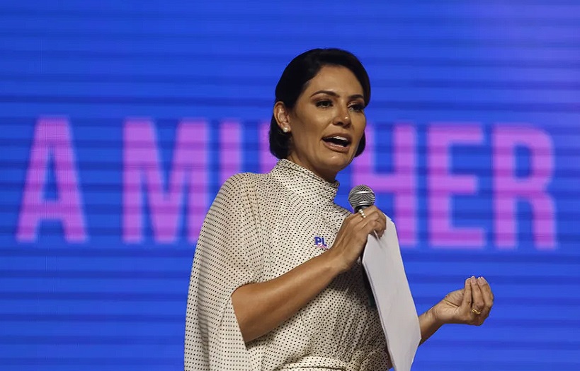 ‘Querem assassinar os nossos bebês no ventre’, diz Michelle Bolsonaro