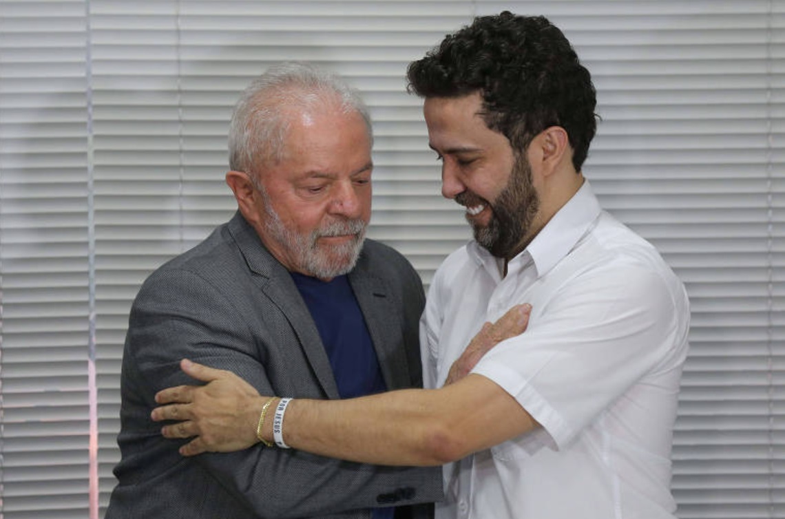 Janones admite uso de várias fake news para ajudar eleição de Lula contra Bolsonaro