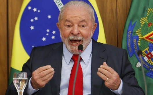 'Mídia em Silêncio': Governo Lula corta R$ 750 milhões da Saúde e Educação