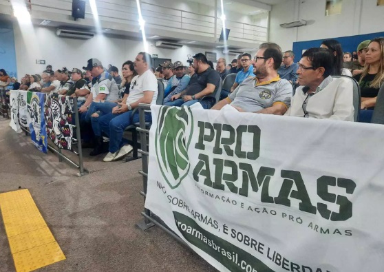 Prefeita sanciona lei que regulamenta clubes de tiro em Campo Grande