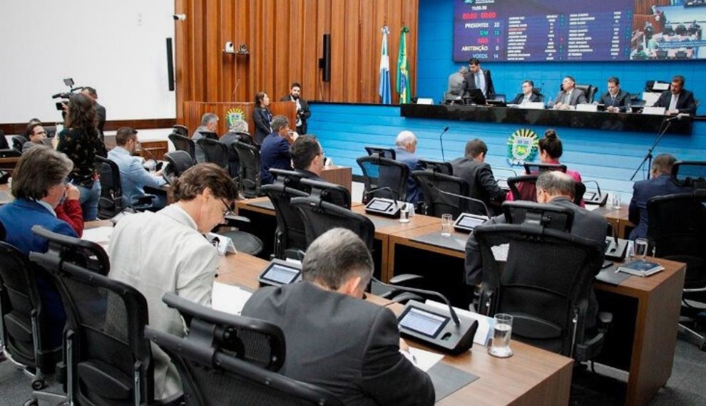 Por unanimidade, deputados estaduais aprovam salário de R$ 41 mil para TCE
