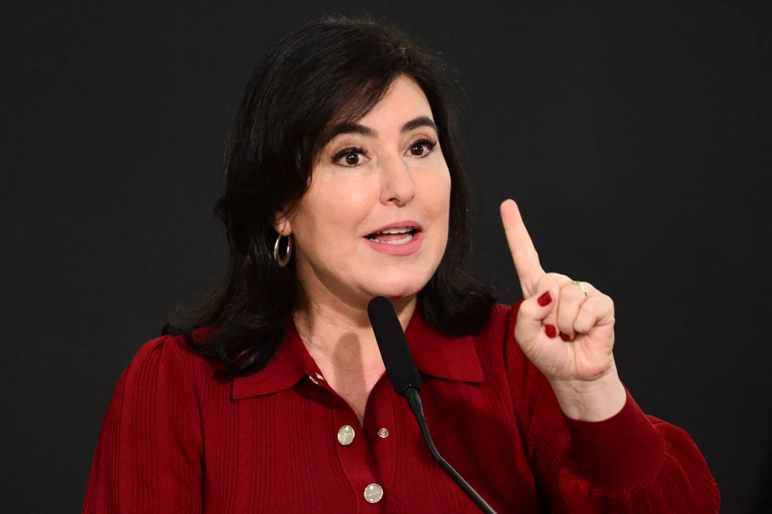 Discurso Socialista: Prioridade do governo é acabar com a fome e a miséria, diz Simone Tebet