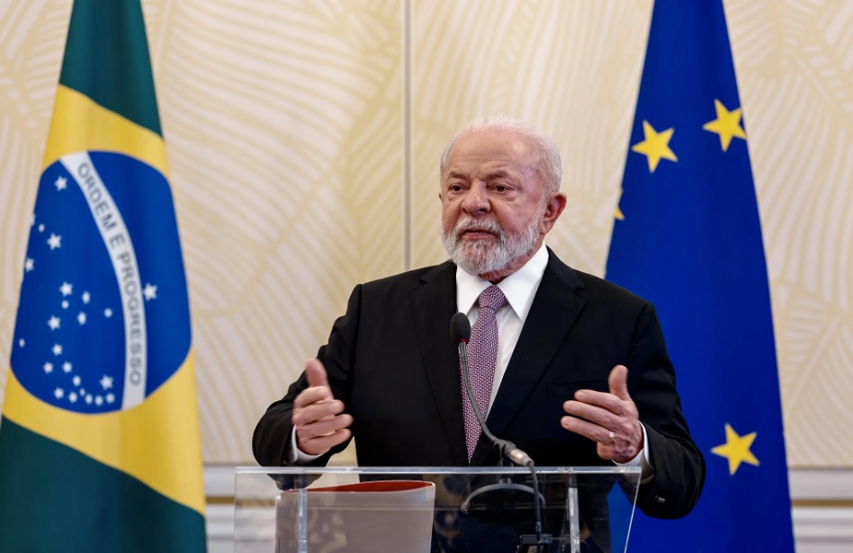 Em Cabo Verde, Lula agradece “por tudo que foi produzido durante 350 anos de escravidão”