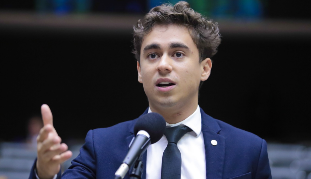 Nikolas Ferreira pede impeachment de Flávio Dino por fala sobre eleições no Maranhão