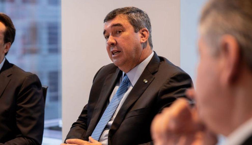 Sem aumentar ICMS, Governo quer cortar 1 bilhão de despesas da máquina pública