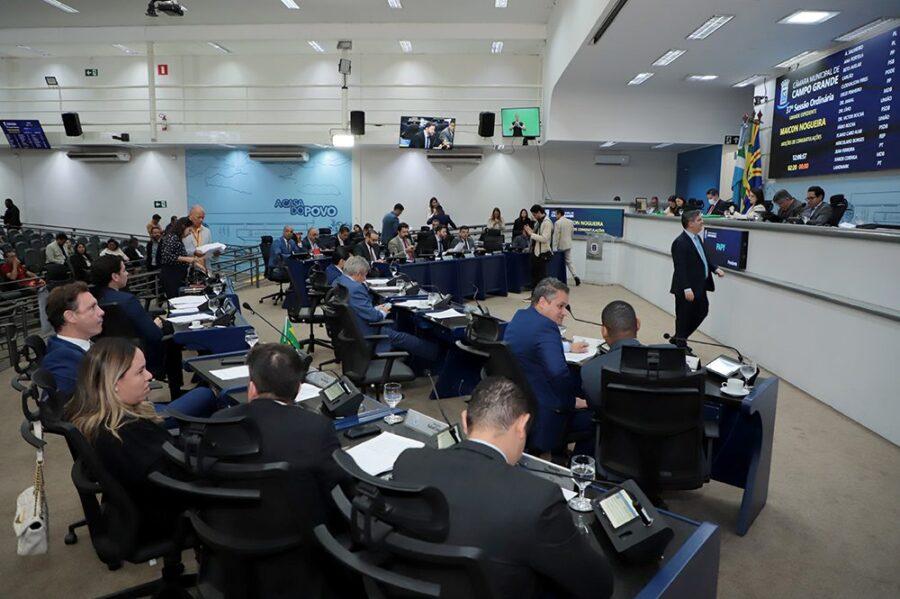 Vereadores vão reduzir 20% das despesas da Câmara Municipal