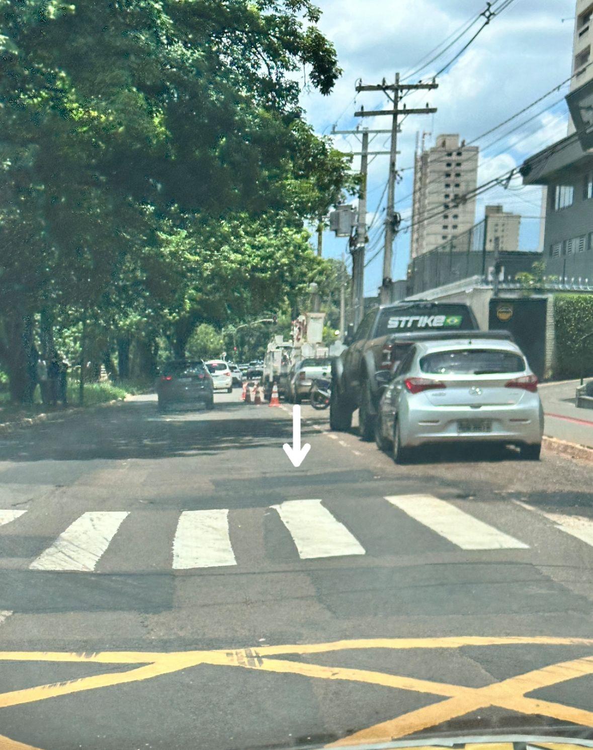 Após indicação de vereador, buracos na Avenida Ricardo Brandão são reparados