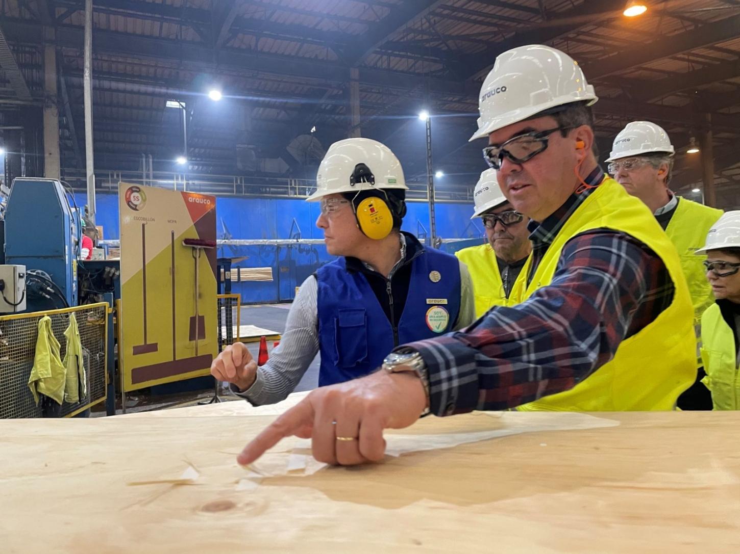 Governo Liberal: Economia de MS avança e gera quase 20 mil empregos formais em 2025