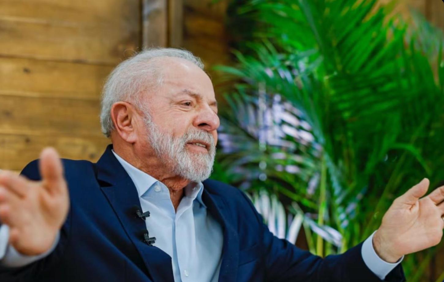 Lula anuncia reajuste do Bolsa Família em 15% a 17 dias do primeiro turno