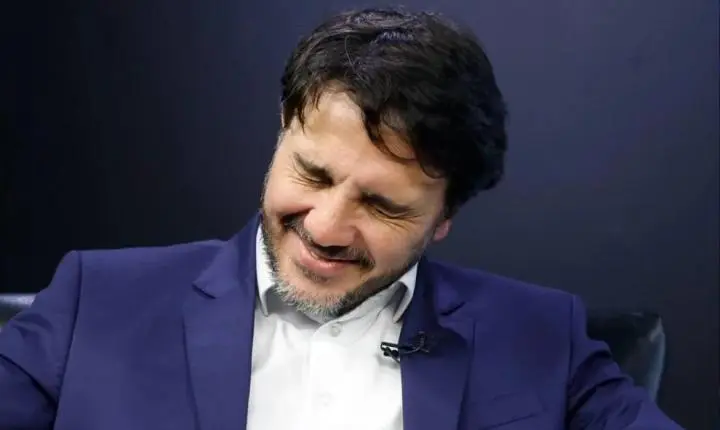 Esperteza digital cobra a conta: TSE suspende campanha de Renan Santos