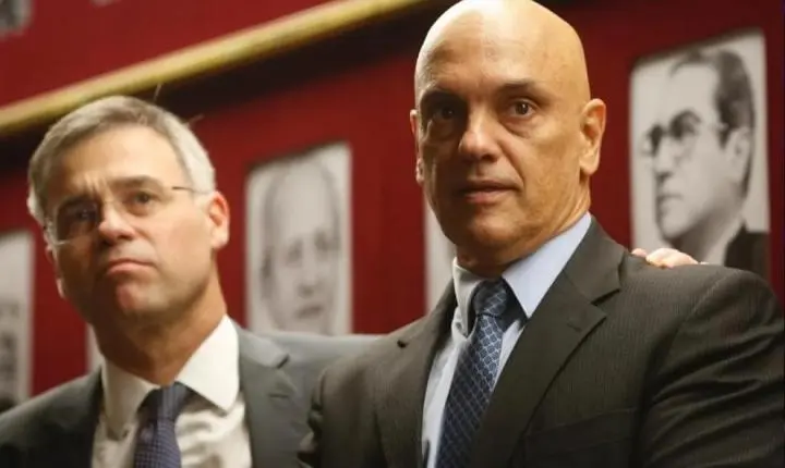 Mendonça cogita levar suspeitas sobre Moraes ao plenário do STF